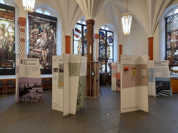 Ausstellung 'Auftakt des Terrors' in Freiburg
