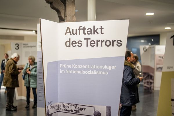 Ausstellungseröffnung 'Auftakt des Terrors'